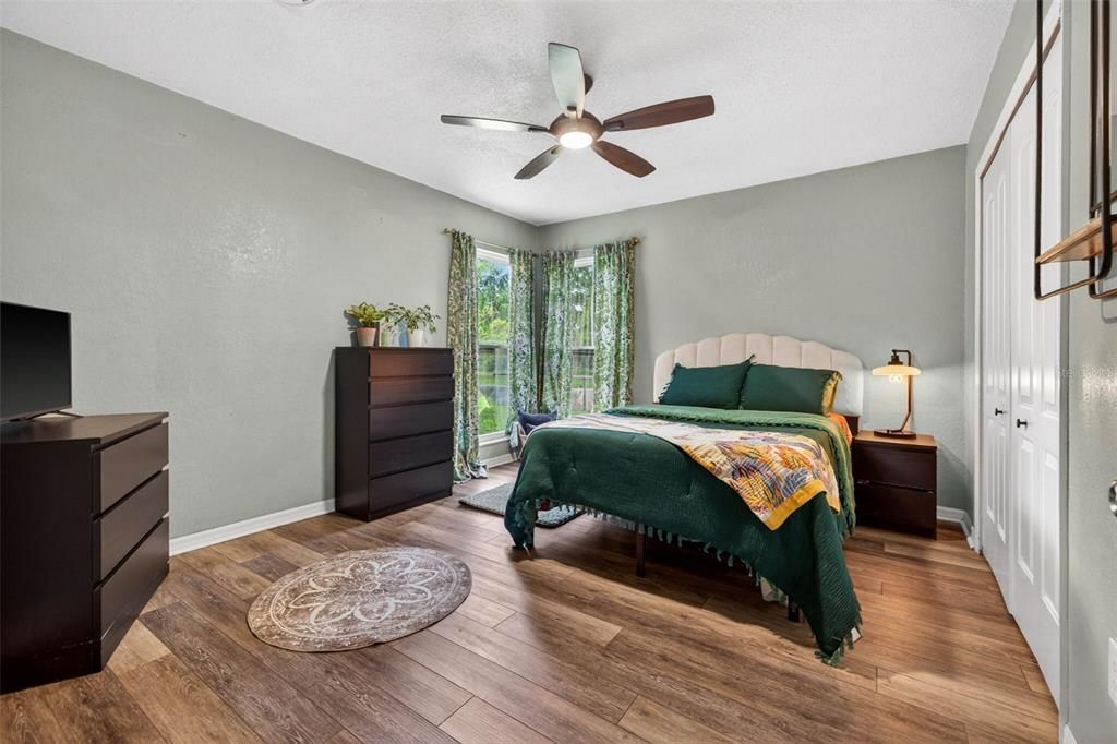 For Sale: $750,000 (4 beds, 3 baths, 2130 Square Feet)