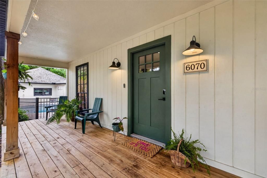 For Sale: $750,000 (4 beds, 3 baths, 2130 Square Feet)