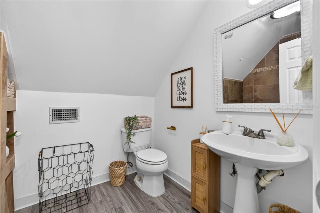 For Sale: $750,000 (4 beds, 3 baths, 2130 Square Feet)
