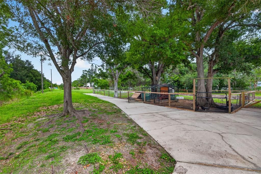 For Sale: $750,000 (4 beds, 3 baths, 2130 Square Feet)