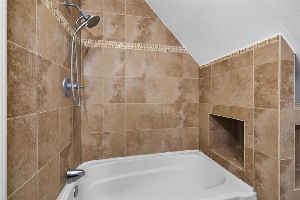 For Sale: $750,000 (4 beds, 3 baths, 2130 Square Feet)