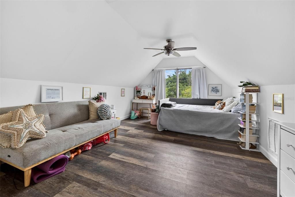 For Sale: $750,000 (4 beds, 3 baths, 2130 Square Feet)