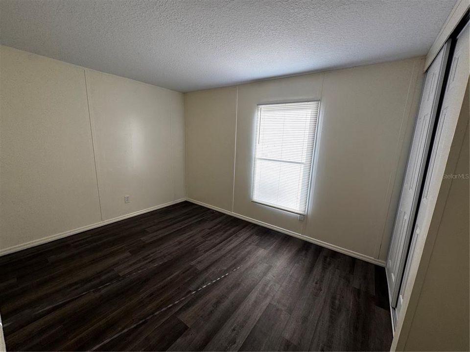 For Rent: $1,300 (2 beds, 2 baths, 952 Square Feet)