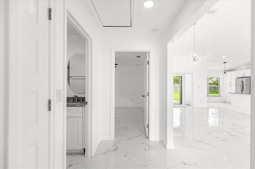 На продажу: $329,900 (3 спален, 2 ванн, 1778 Квадратных фут)