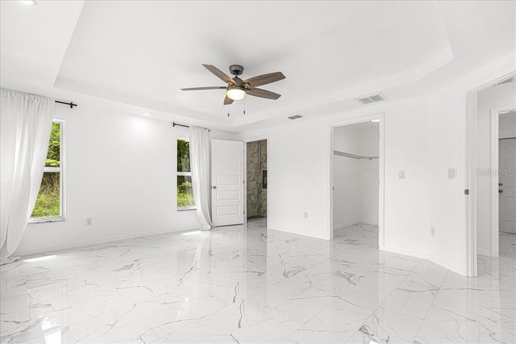 На продажу: $329,900 (3 спален, 2 ванн, 1778 Квадратных фут)