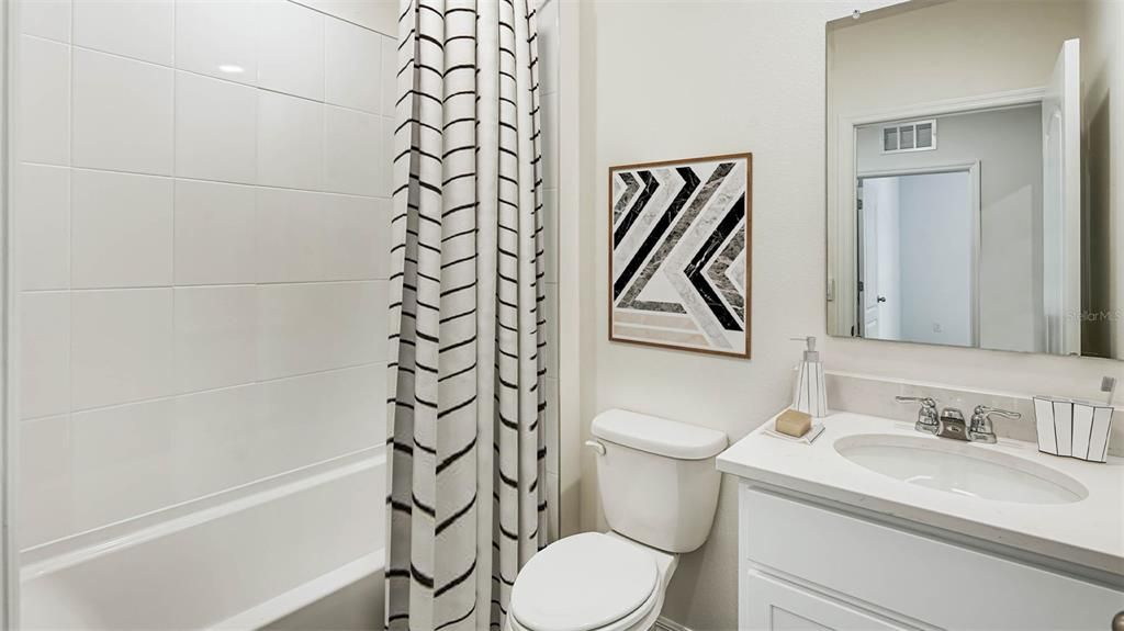 For Sale: $387,990 (3 beds, 2 baths, 1571 Square Feet)