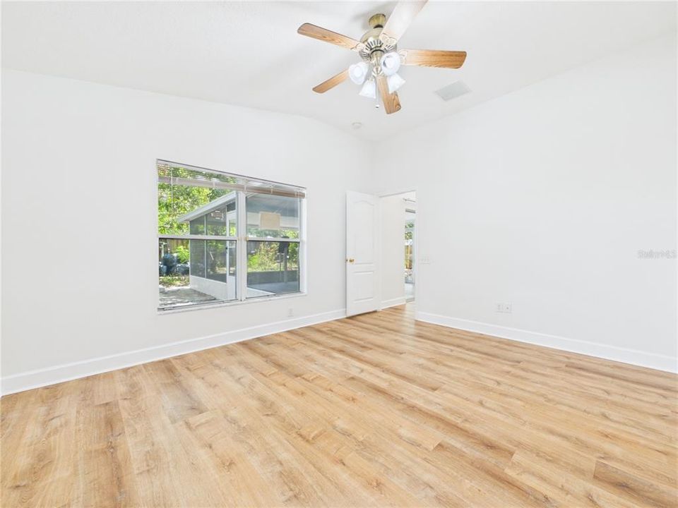 В аренду: $2,500 (3 спален, 2 ванн, 1525 Квадратных фут)