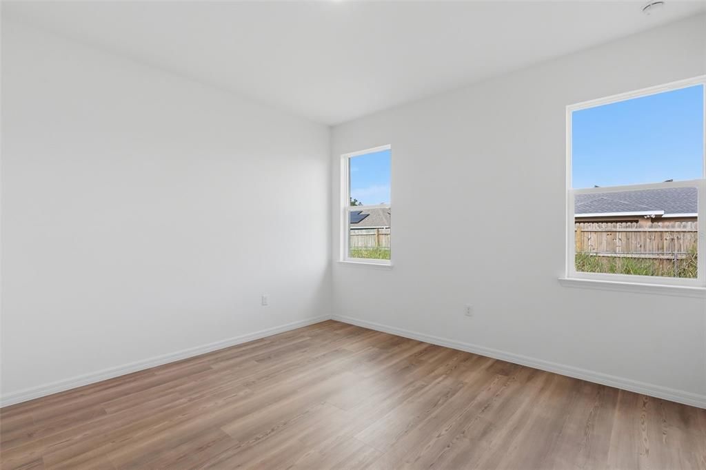 For Sale: $279,000 (3 beds, 2 baths, 1543 Square Feet)