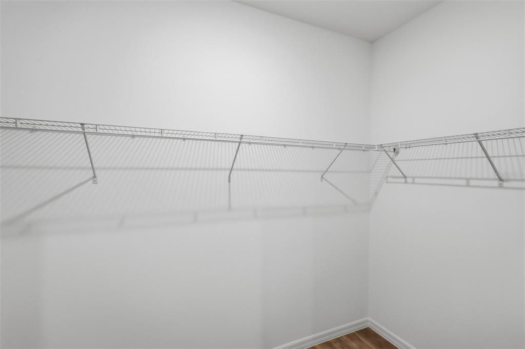 For Sale: $279,000 (3 beds, 2 baths, 1543 Square Feet)