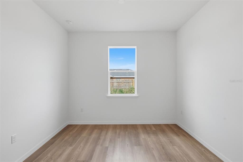 For Sale: $279,000 (3 beds, 2 baths, 1543 Square Feet)