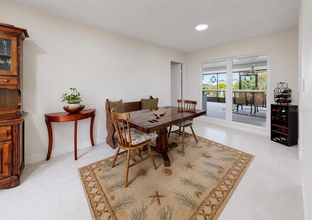 For Sale: $475,000 (3 beds, 2 baths, 1442 Square Feet)