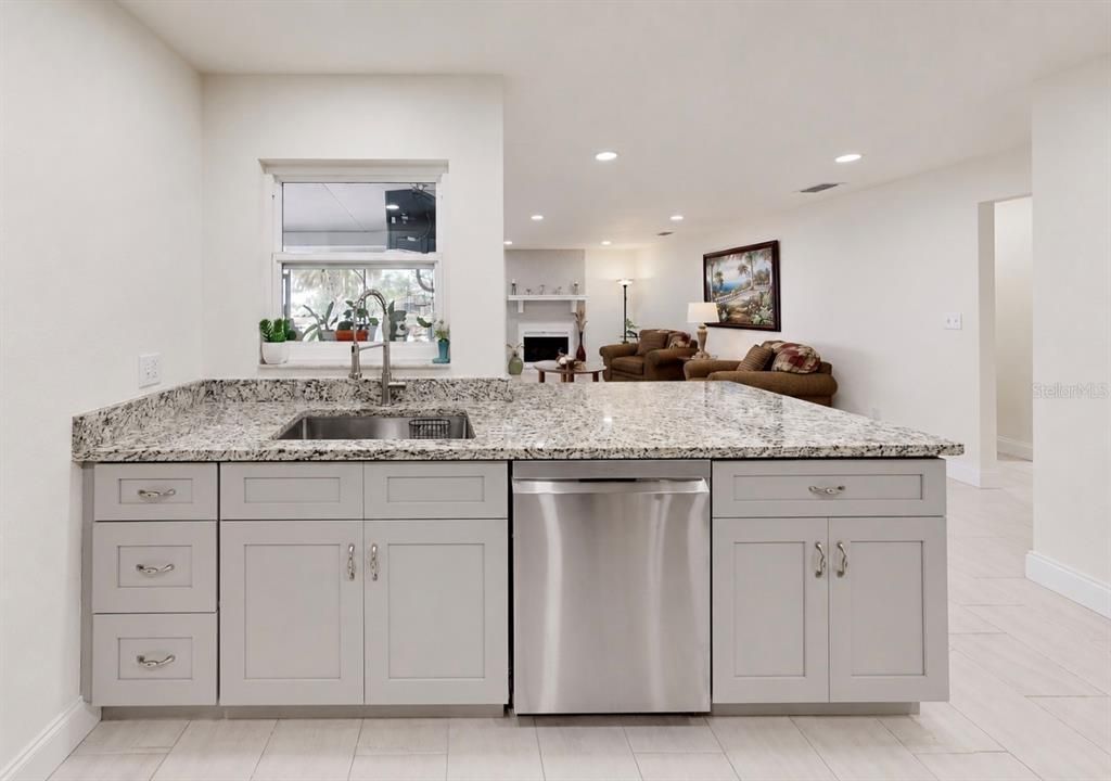 For Sale: $475,000 (3 beds, 2 baths, 1442 Square Feet)