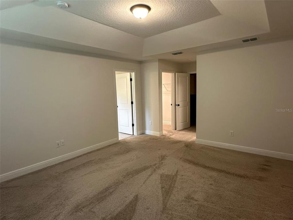For Sale: $320,000 (3 beds, 2 baths, 2307 Square Feet)