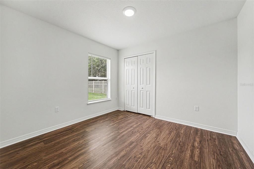 For Sale: $324,900 (3 beds, 2 baths, 1465 Square Feet)
