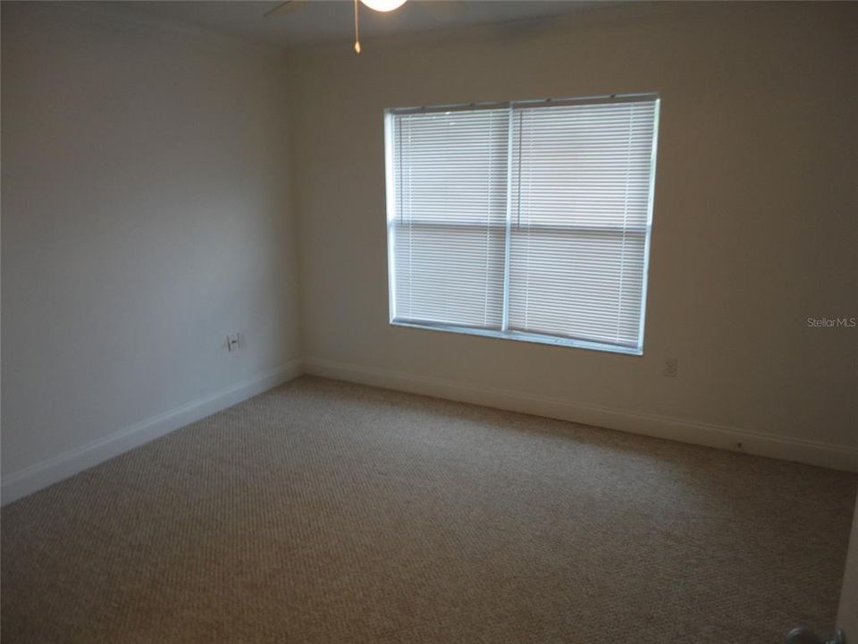 For Rent: $1,700 (2 beds, 2 baths, 1141 Square Feet)