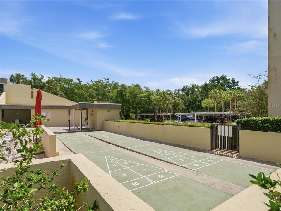 For Sale: $250,000 (2 beds, 2 baths, 1130 Square Feet)