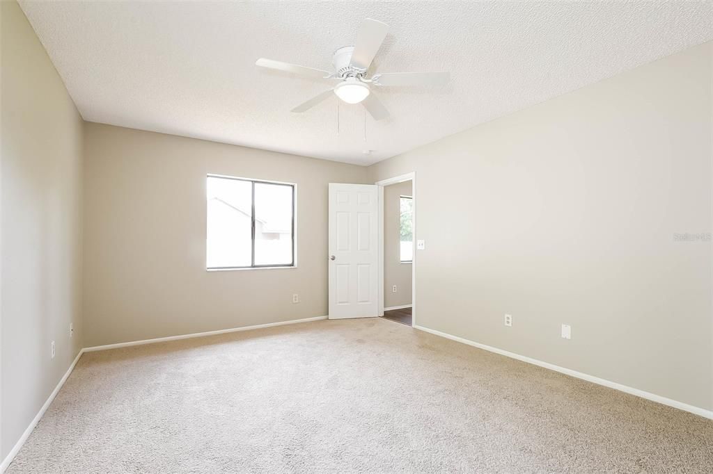 For Sale: $330,000 (3 beds, 2 baths, 1269 Square Feet)
