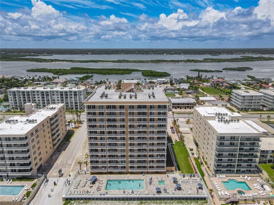 На продажу: $579,900 (3 спален, 2 ванн, 1706 Квадратных фут)