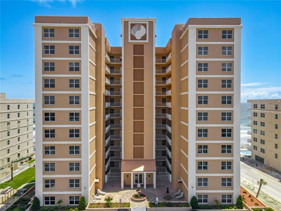 На продажу: $579,900 (3 спален, 2 ванн, 1706 Квадратных фут)