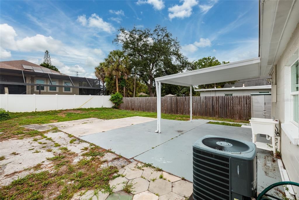 For Rent: $2,700 (3 beds, 1 baths, 1075 Square Feet)