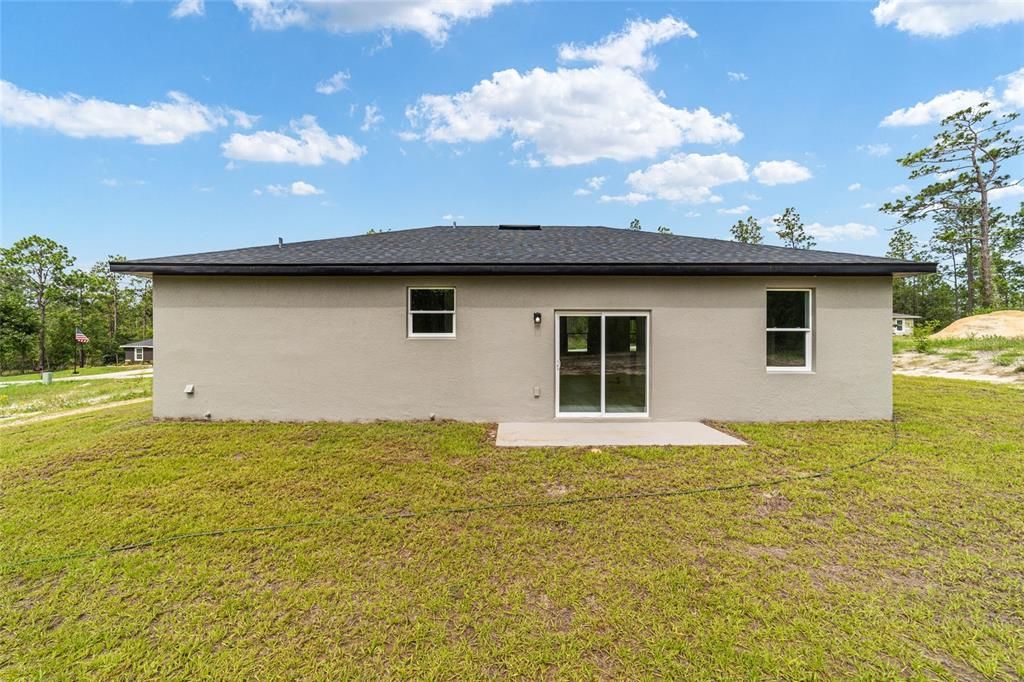 Activo con contrato: $209,900 (3 camas, 2 baños, 1140 Pies cuadrados)