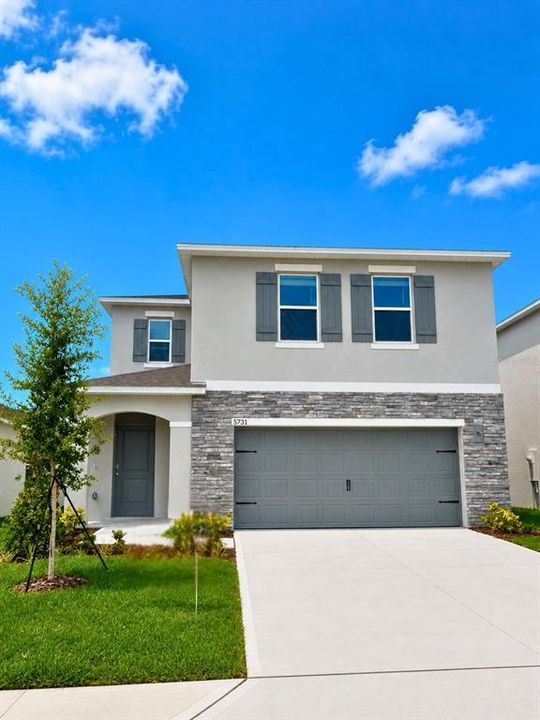 For Sale: $386,900 (4 beds, 2 baths, 2305 Square Feet)