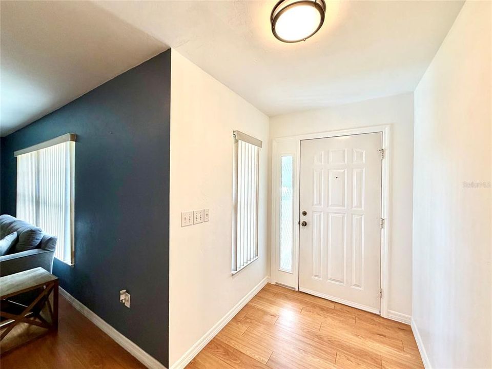 For Sale: $299,900 (3 beds, 2 baths, 1785 Square Feet)
