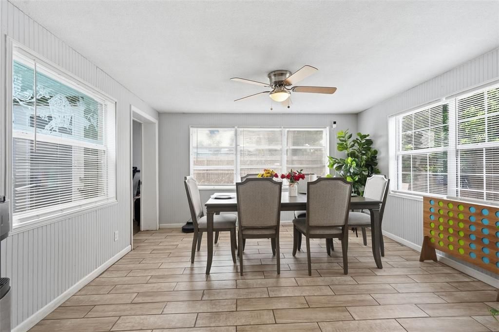 For Sale: $299,000 (3 beds, 2 baths, 1547 Square Feet)