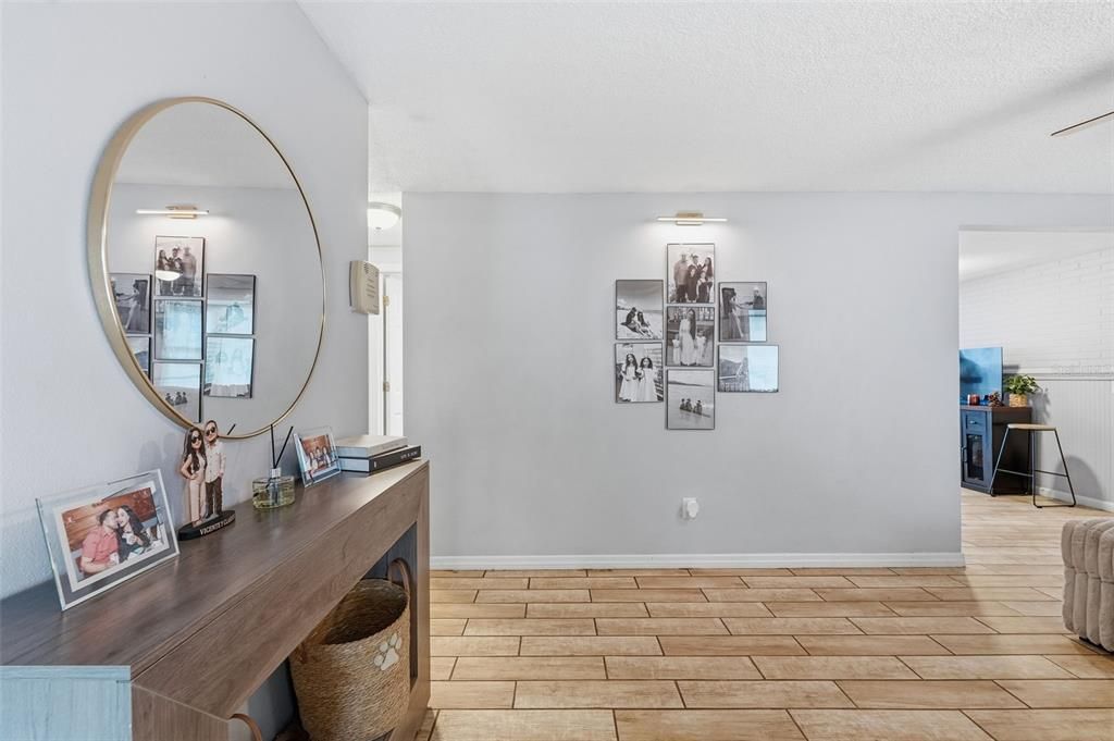 For Sale: $299,000 (3 beds, 2 baths, 1547 Square Feet)
