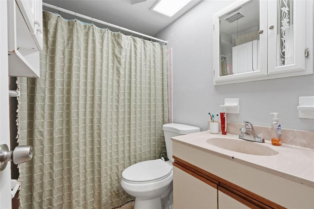 For Sale: $299,000 (3 beds, 2 baths, 1547 Square Feet)