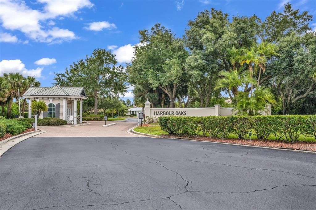 For Sale: $499,900 (3 beds, 2 baths, 1982 Square Feet)
