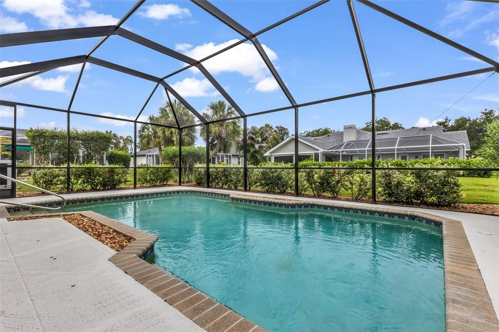 For Sale: $499,900 (3 beds, 2 baths, 1982 Square Feet)