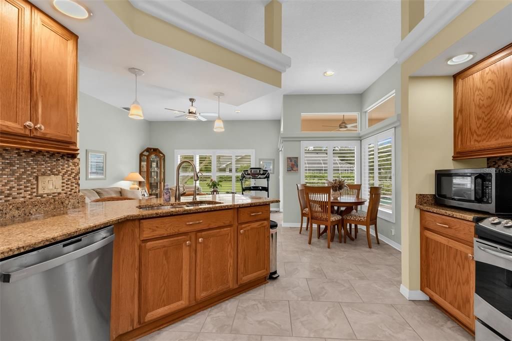 For Sale: $499,900 (3 beds, 2 baths, 1982 Square Feet)