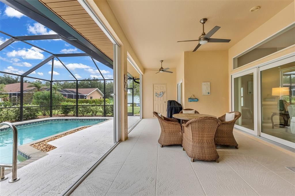 For Sale: $499,900 (3 beds, 2 baths, 1982 Square Feet)