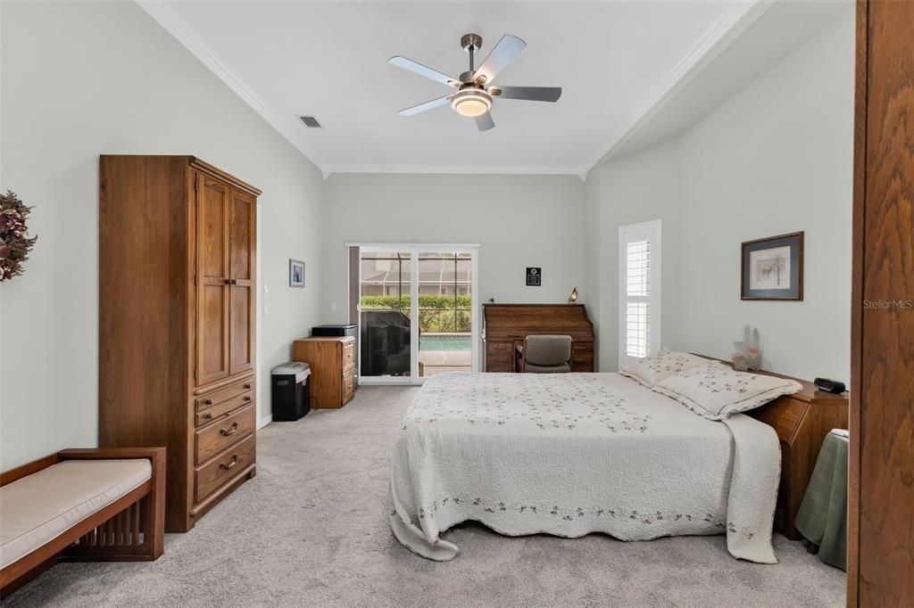 For Sale: $499,900 (3 beds, 2 baths, 1982 Square Feet)