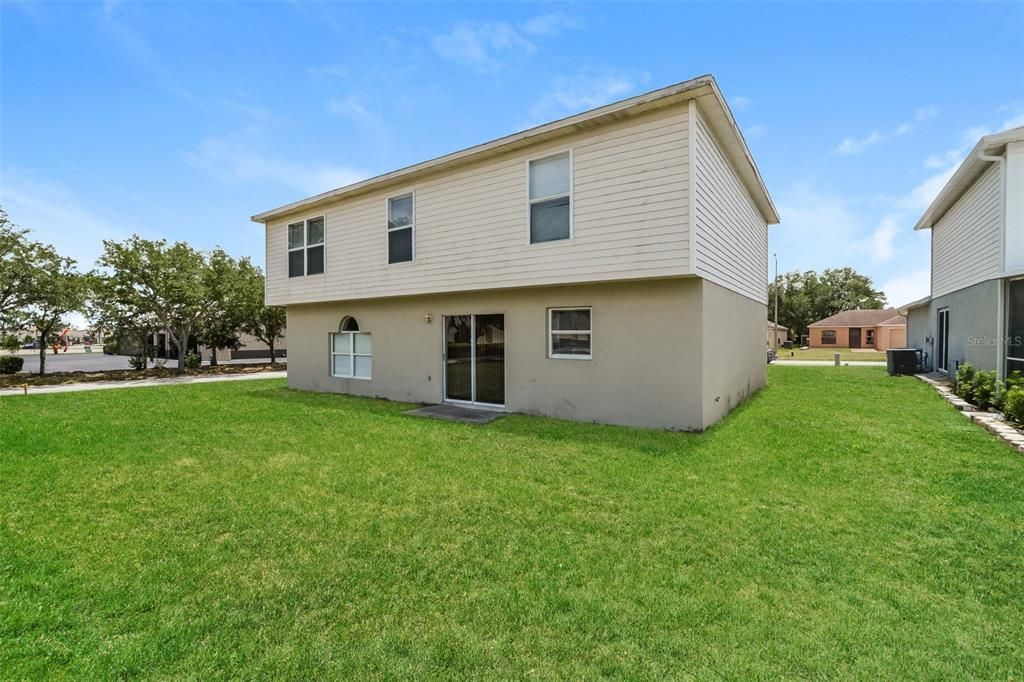 For Sale: $399,900 (4 beds, 2 baths, 2200 Square Feet)