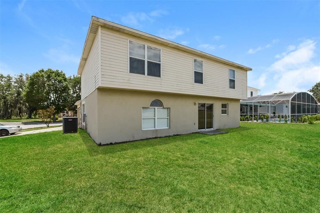 For Sale: $399,900 (4 beds, 2 baths, 2200 Square Feet)
