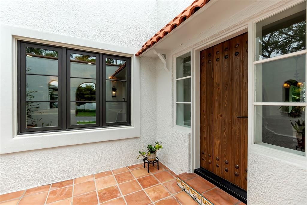 For Sale: $1,799,500 (4 beds, 3 baths, 2330 Square Feet)