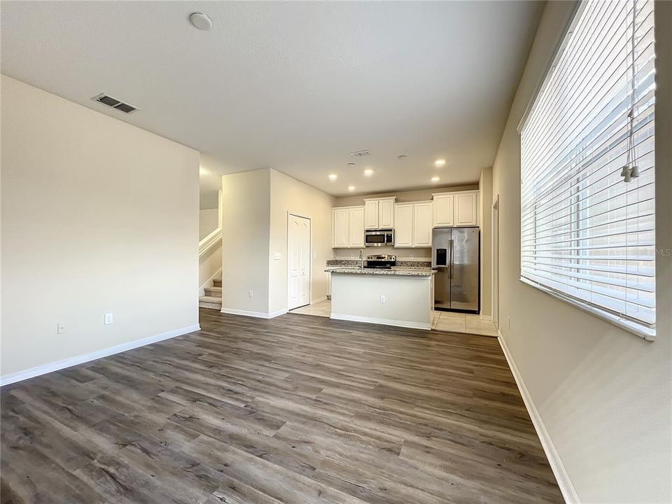 For Sale: $390,000 (3 beds, 2 baths, 1745 Square Feet)
