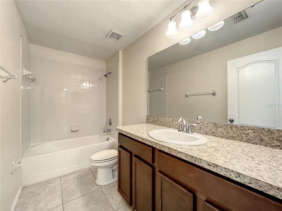 For Sale: $390,000 (3 beds, 2 baths, 1745 Square Feet)