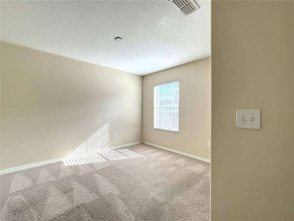 For Sale: $390,000 (3 beds, 2 baths, 1745 Square Feet)
