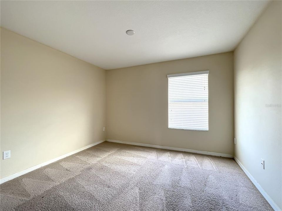 For Sale: $390,000 (3 beds, 2 baths, 1745 Square Feet)
