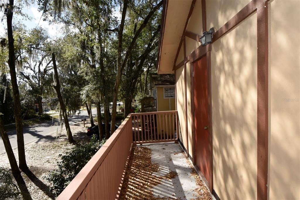 For Rent: $1,600 (2 beds, 1 baths, 1008 Square Feet)