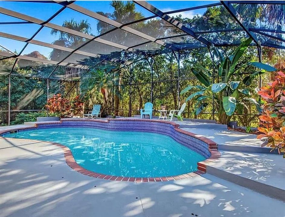 For Sale: $499,900 (4 beds, 2 baths, 2151 Square Feet)