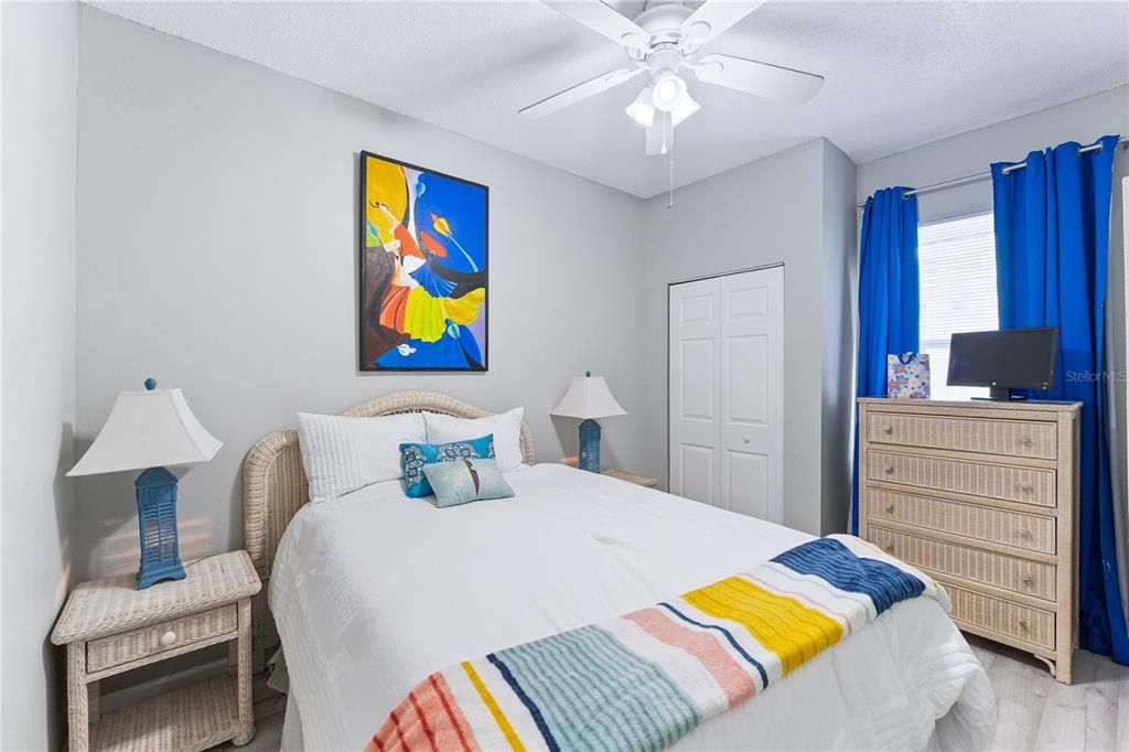 For Sale: $619,000 (3 beds, 2 baths, 1032 Square Feet)