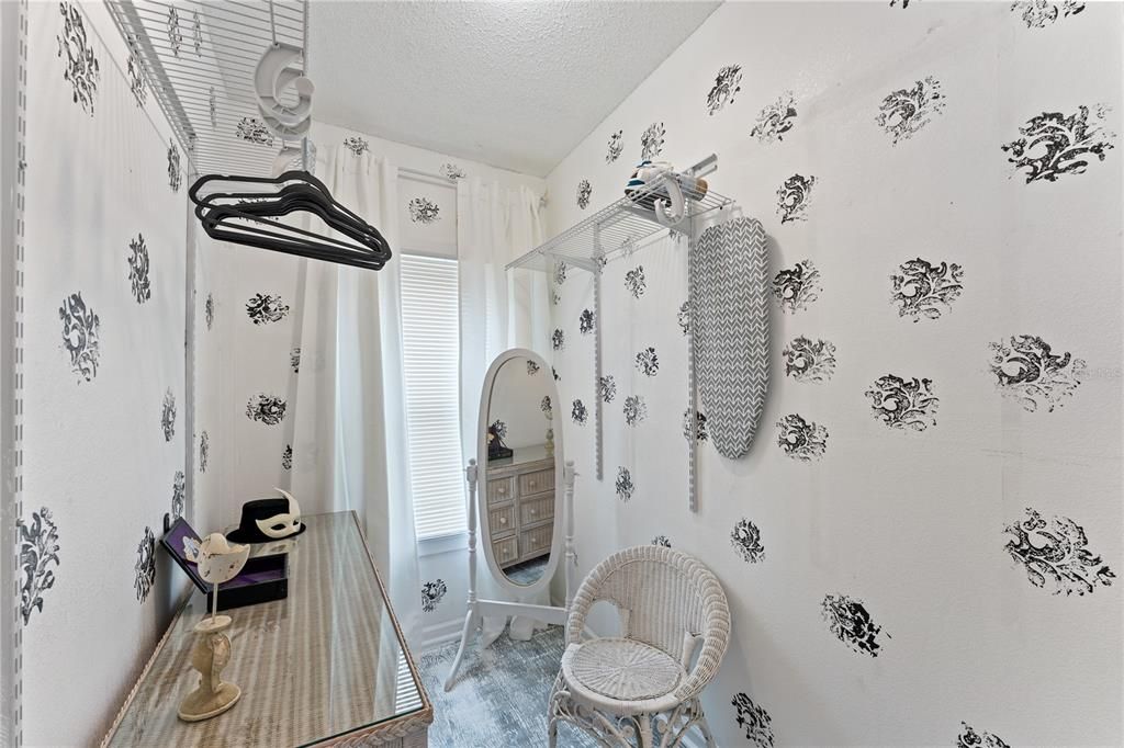 For Sale: $619,000 (3 beds, 2 baths, 1032 Square Feet)
