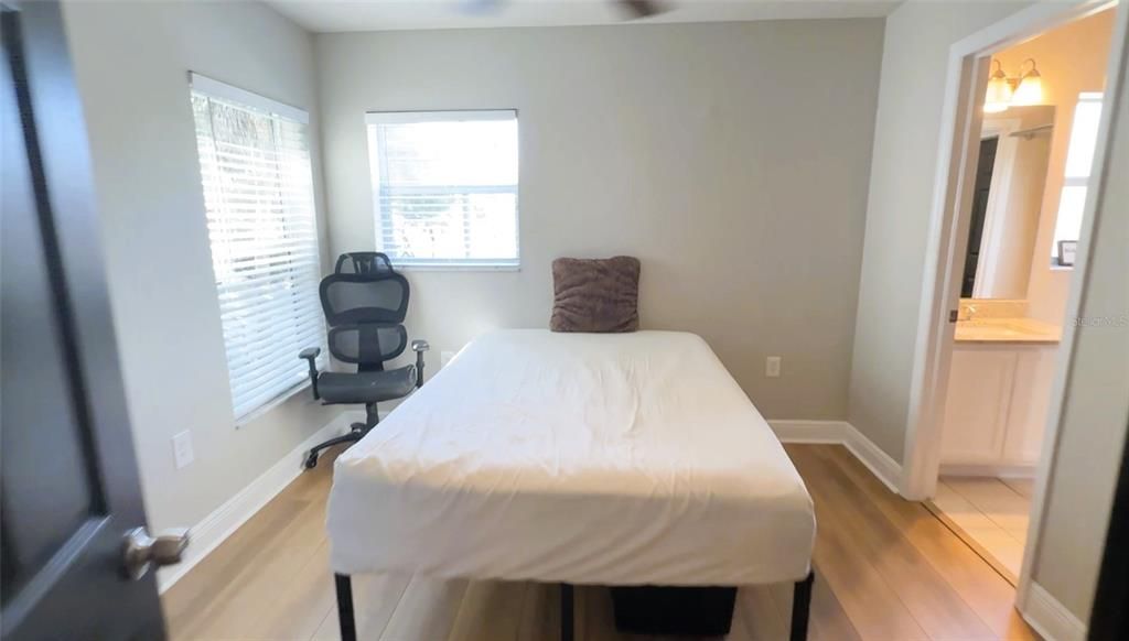For Rent: $3,600 (3 beds, 2 baths, 1498 Square Feet)