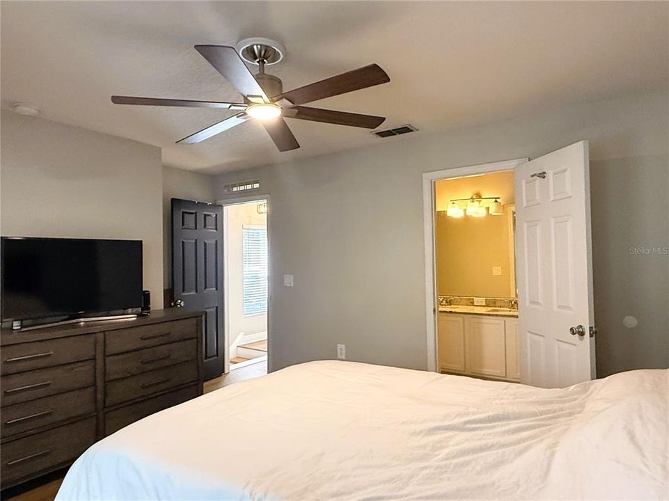 For Rent: $3,600 (3 beds, 2 baths, 1498 Square Feet)