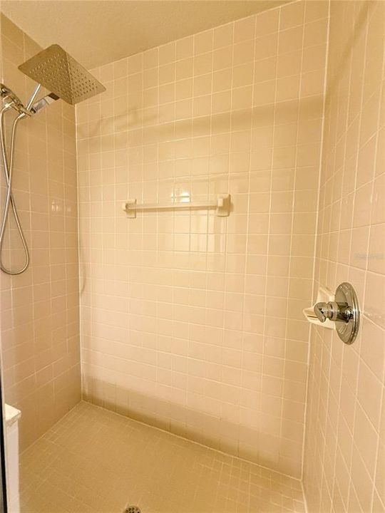 For Rent: $3,600 (3 beds, 2 baths, 1498 Square Feet)