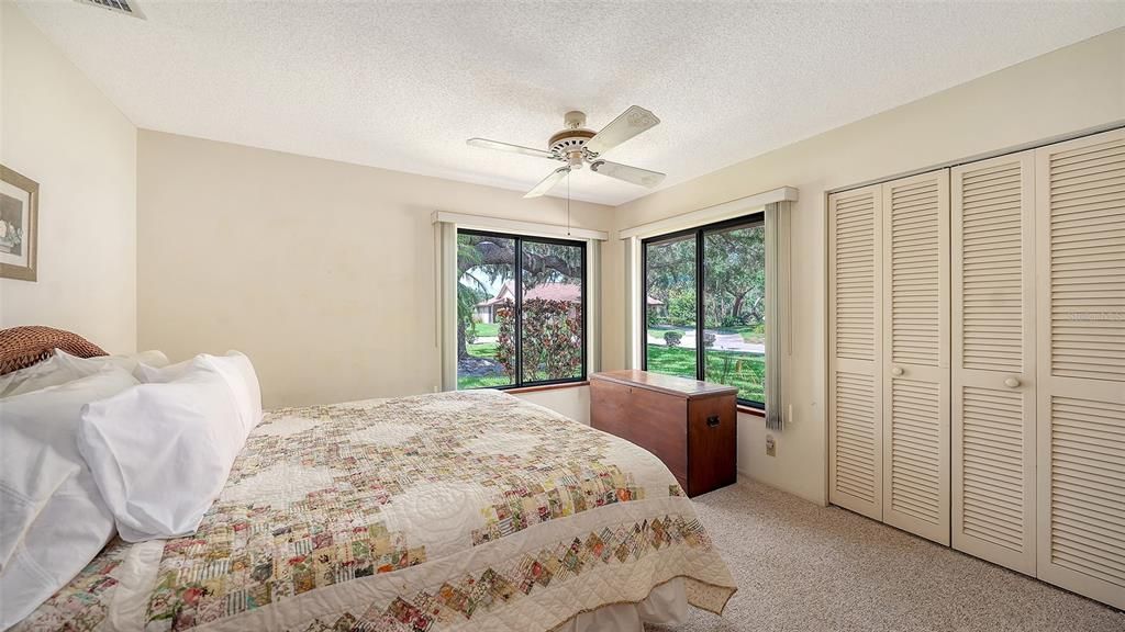 Active With Contract: $215,000 (3 beds, 2 baths, 1679 Square Feet)